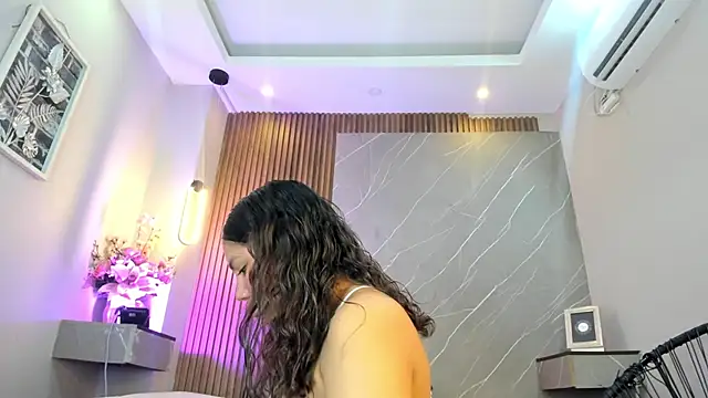 emma  rose1 online show from 10/19/25, 02:14