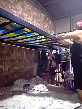 Snapshot of SexyHottMom chatting on 03/12/26, 02:10 SexyHottMom online show from 03/12/26, 02:10