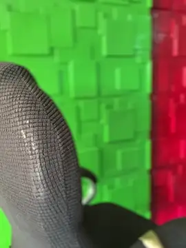 Linda LS online show from 10/31/25, 01:41