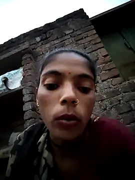 Snapshot of Sonam_mehta chatting on 11/15/25, 12:47 Sonam mehta online show from 11/15/25, 12:47