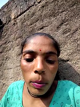 Snapshot of Sonam_mehta chatting on 11/27/25, 06:58 Sonam mehta online show from 11/27/25, 06:58