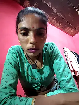 Snapshot of Sonam_mehta chatting on 11/11/25, 04:13 Sonam mehta online show from 11/11/25, 04:13