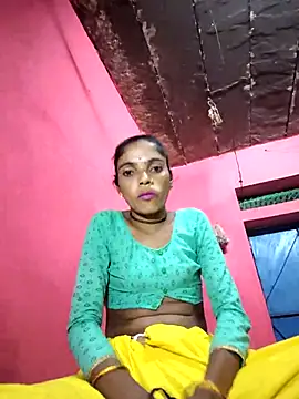 Snapshot of Sonam_mehta chatting on 11/09/25, 03:38 Sonam mehta online show from 11/09/25, 03:38