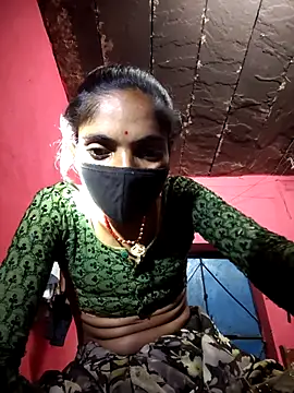 Snapshot of Sonam_mehta chatting on 10/26/25, 03:34 Sonam mehta online show from 10/26/25, 03:34