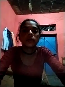 Snapshot of Sonam_mehta chatting on 10/08/25, 10:43 Sonam mehta online show from 10/08/25, 10:43