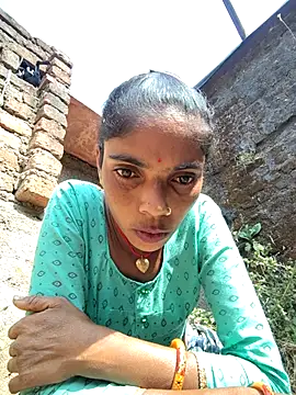 Snapshot of Sonam_mehta chatting on 12/02/25, 05:53 Sonam mehta online show from 12/02/25, 05:53