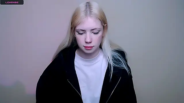 AliceHotty  online show from 02/09/26, 08:23