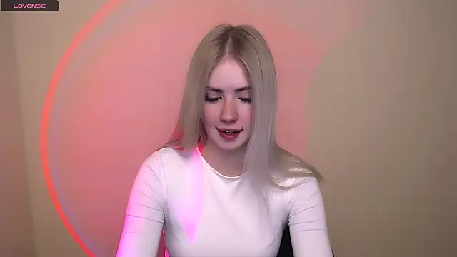 AliceHotty  online show from 10/17/25, 12:18