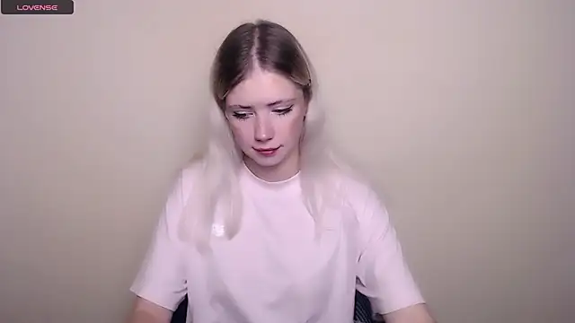 AliceHotty  online show from 09/13/25, 06:13