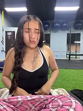 MiaRousexxx  online show from 03/18/26, 04:26