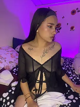 MiaRousexxx  online show from 10/27/25, 02:56