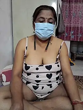 mature mimi online show from 11/05/25, 10:18