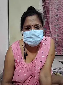 mature mimi online show from 04/04/26, 06:47