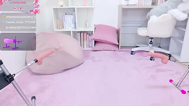 Reina Fcup online show from 01/12/26, 12:23