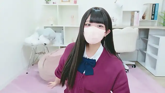 Snapshot of Reina_Fcup chatting on 10/20/25, 11:11 Reina Fcup online show from 10/20/25, 11:11