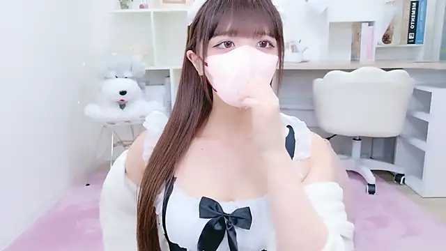 Reina Fcup online show from 11/30/25, 10:16