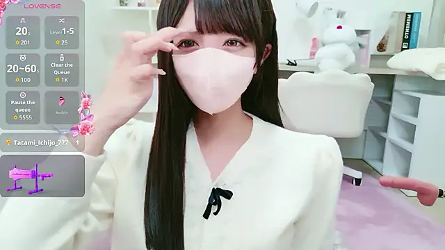 Reina Fcup online show from 05/30/26, 12:11