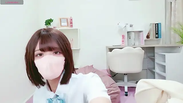 Reina Fcup online show from 05/16/26, 09:19