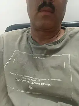 moonflower25 online show from 04/10/26, 05:20