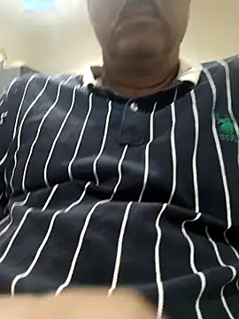 moonflower25 online show from 11/08/25, 04:49