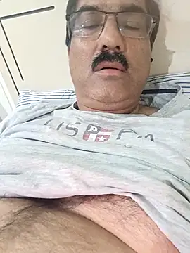 moonflower25 online show from 11/14/25, 06:44