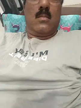 moonflower25 online show from 04/19/26, 02:12