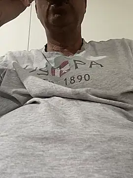 moonflower25 online show from 10/23/25, 04:33