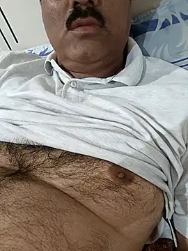 moonflower25 online show from 11/04/25, 09:13