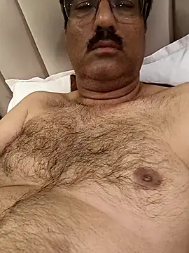 moonflower25 online show from 04/13/26, 03:38