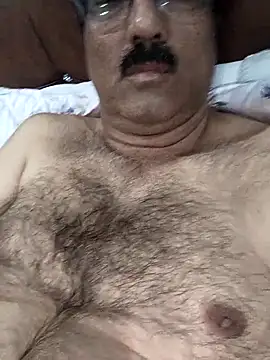 moonflower25 online show from 12/20/25, 03:26