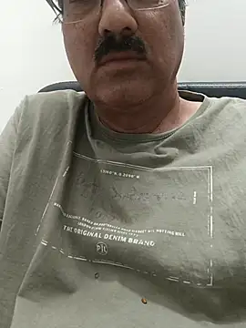 moonflower25 online show from 03/11/26, 01:38