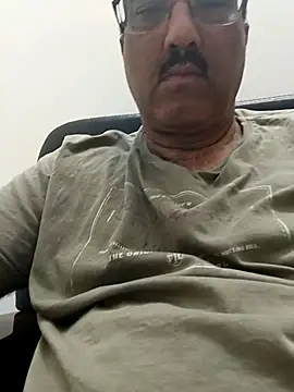 moonflower25 online show from 02/11/26, 05:13