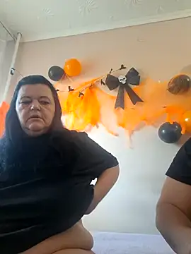 BlacReign online show from 10/19/25, 01:36