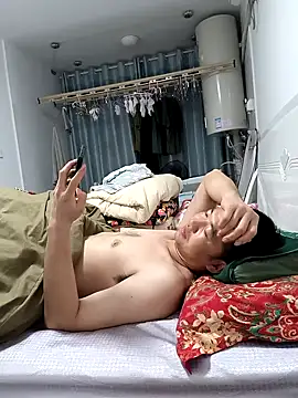 huanhuanaaaaa online show from 05/27/26, 03:52