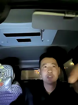 Snapshot of huanhuanaaaaa chatting on 03/31/26, 12:29 huanhuanaaaaa online show from 03/31/26, 12:29