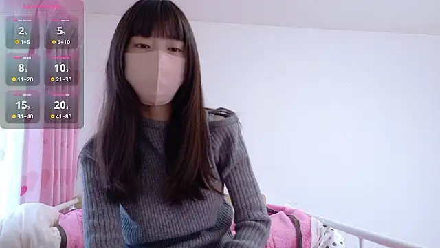 aonyan 7 online show from 04/10/26, 11:45