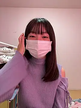 Snapshot of aonyan_7 chatting on 11/08/25, 12:14 aonyan 7 online show from 11/08/25, 12:14