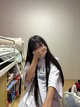 Snapshot of aonyan_7 chatting on 09/13/25, 06:46 aonyan 7 online show from 09/13/25, 06:46