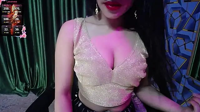 Snapshot of heyy_kiran chatting on 04/21/26, 10:00 heyy kiran online show from 04/21/26, 10:00