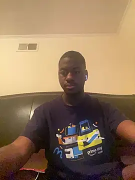 Snapshot of ThickDic28 chatting on 06/18/26, 02:43 ThickDic28 online show from 06/18/26, 02:43