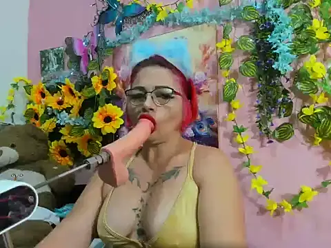 Snapshot of Yeny_hot_ chatting on 06/07/26, 04:18 Yeny hot online show from 06/07/26, 04:18
