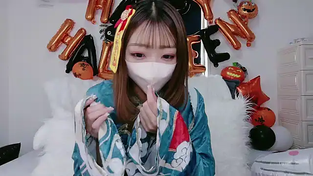 Rina 72 online show from 10/30/25, 04:44