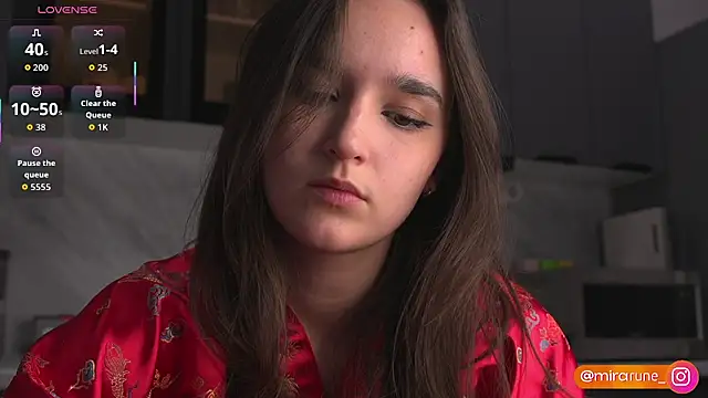 Mirarune online show from 11/15/25, 02:21