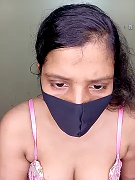 Rose-luckey online show from 10/15/25, 06:00