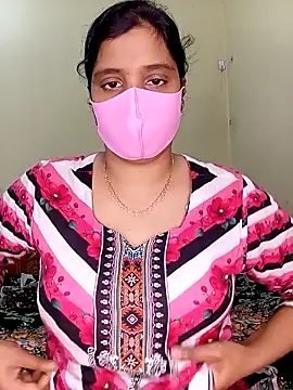 Rose-luckey online show from 02/04/26, 01:28