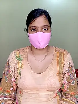 Rose-luckey online show from 01/12/26, 01:07