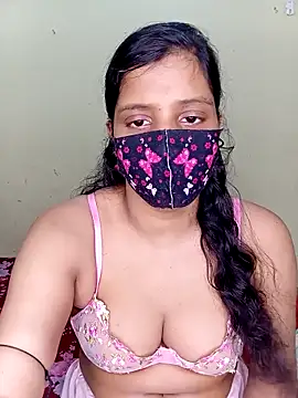 Rose-luckey online show from 10/10/25, 07:36