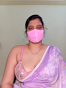 Rose-luckey online show from 04/04/26, 01:39