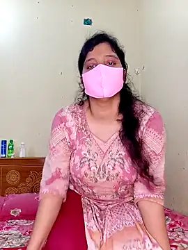 Rose-luckey online show from 04/12/26, 01:14