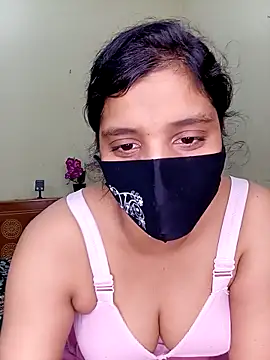 Rose-luckey online show from 03/18/26, 06:20